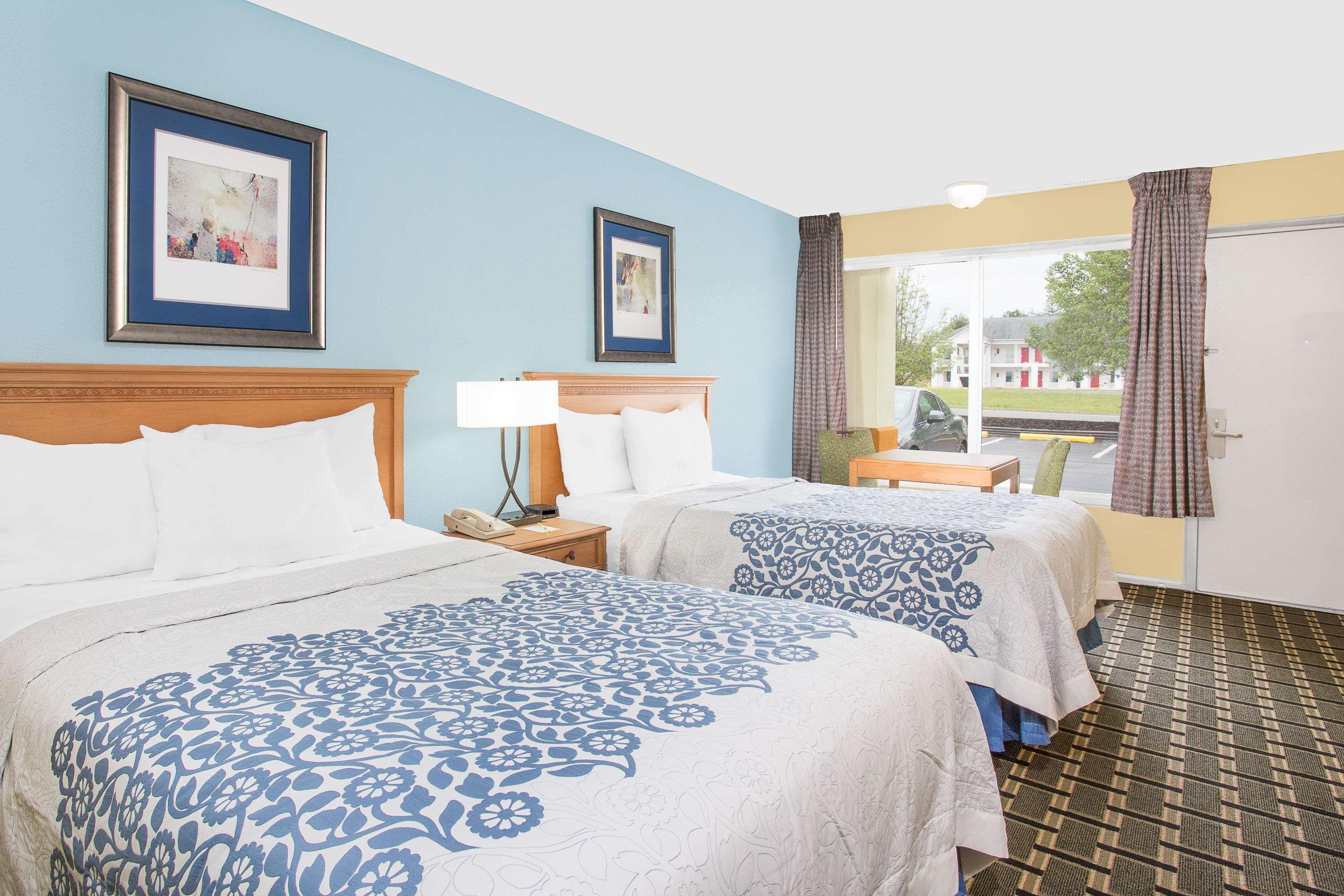 Days Inn By Wyndham Ruther Glen Kings Dominion Area Ngoại thất bức ảnh