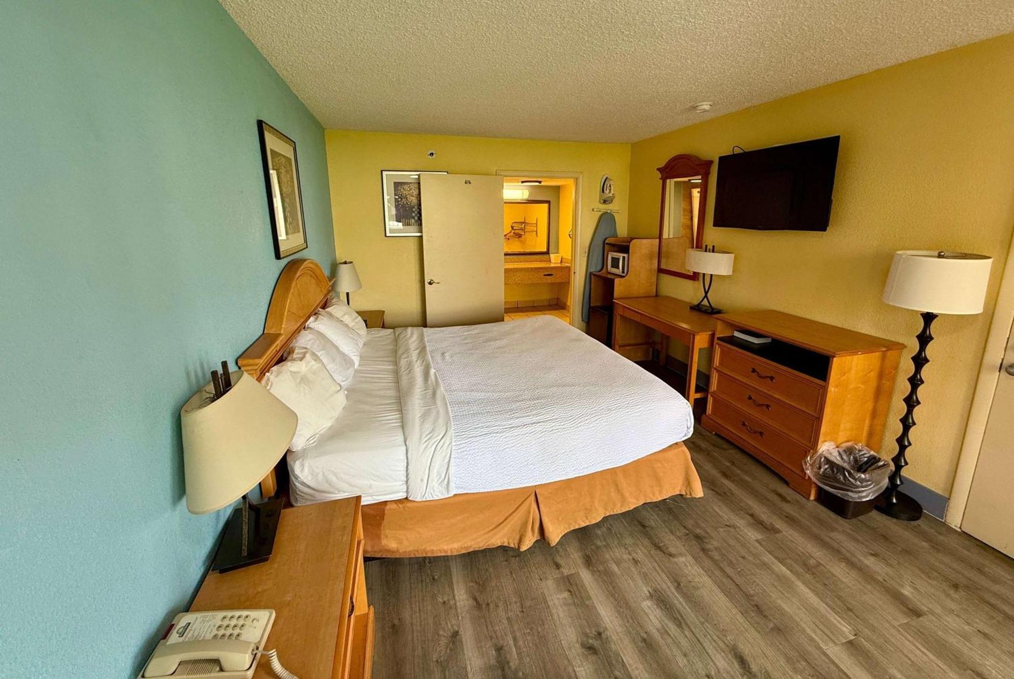 Days Inn By Wyndham Ruther Glen Kings Dominion Area Ngoại thất bức ảnh