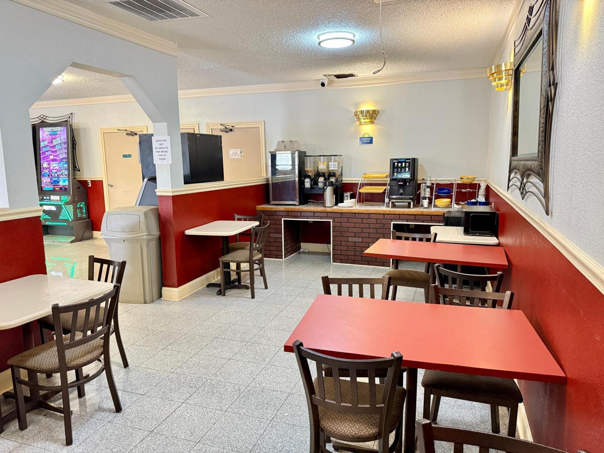Days Inn By Wyndham Ruther Glen Kings Dominion Area Ngoại thất bức ảnh
