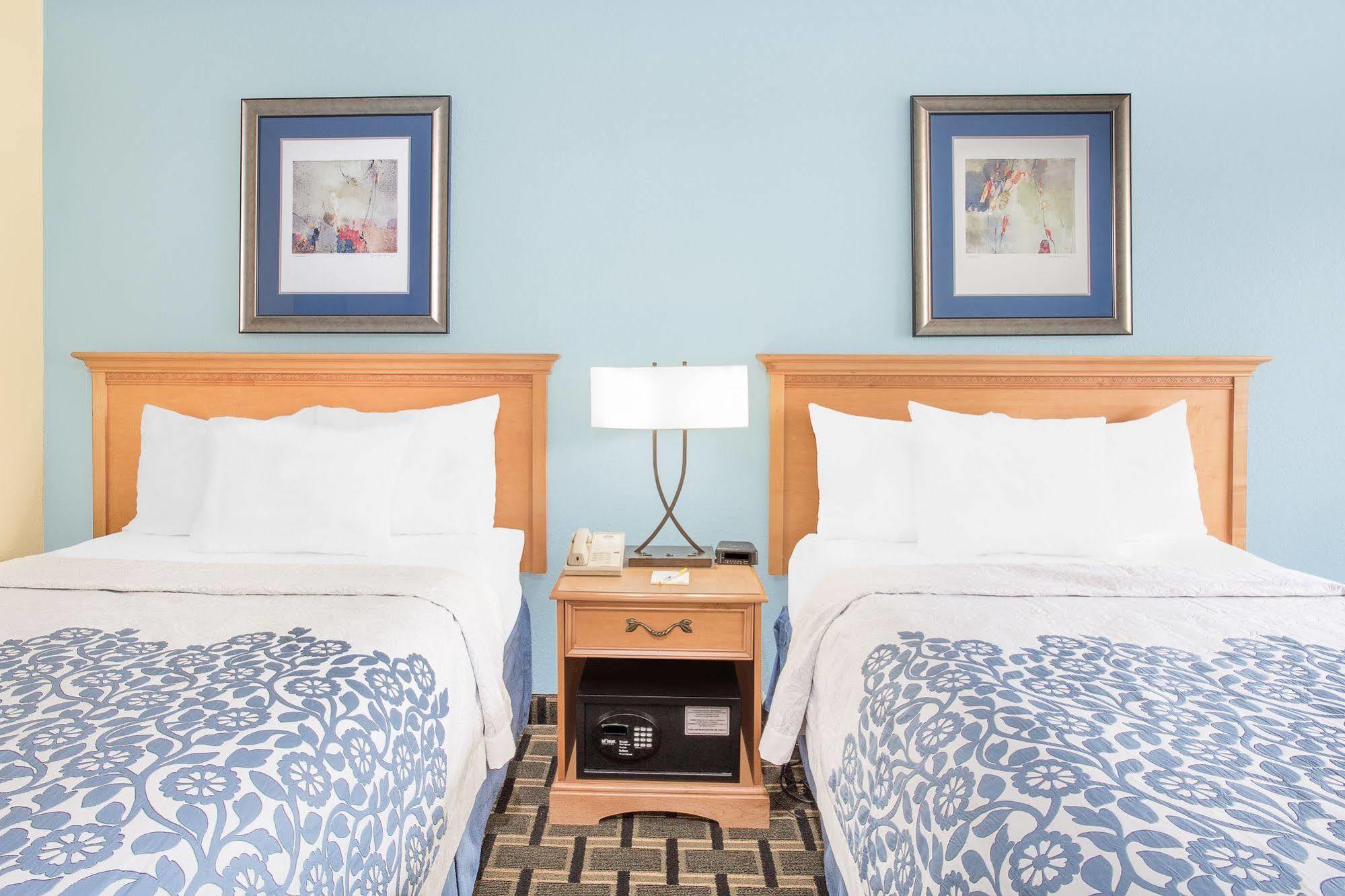 Days Inn By Wyndham Ruther Glen Kings Dominion Area Ngoại thất bức ảnh